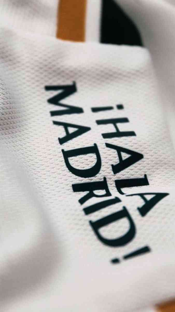 Hala Madrid | MirrorLog